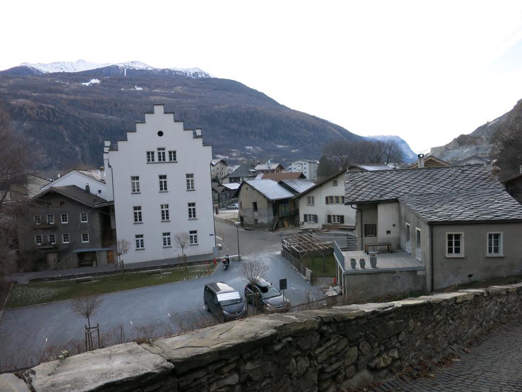 Maisonette-Familienappartement Raron Esterno foto