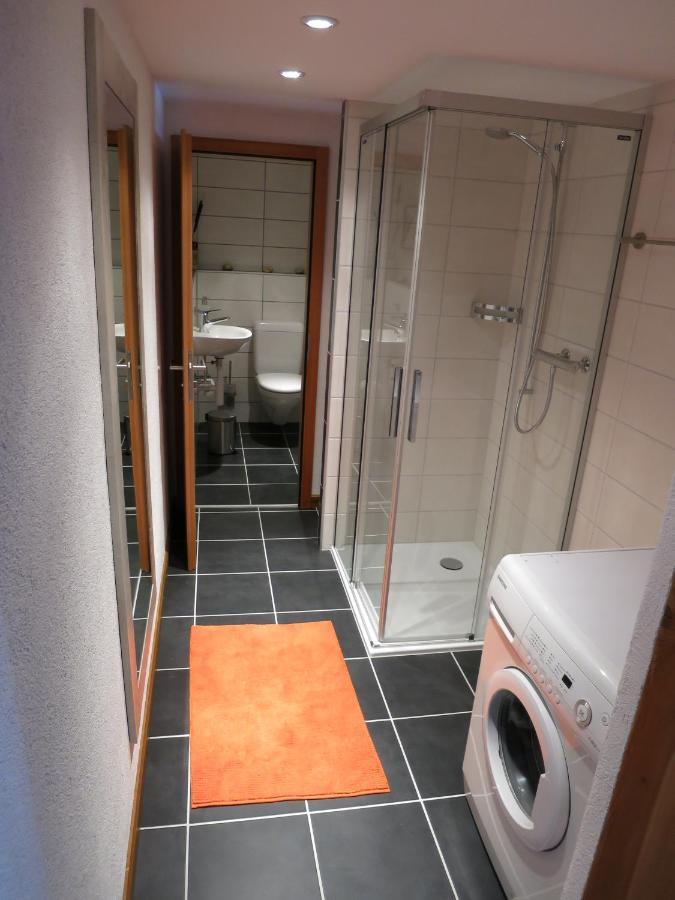 Maisonette-Familienappartement Raron Esterno foto