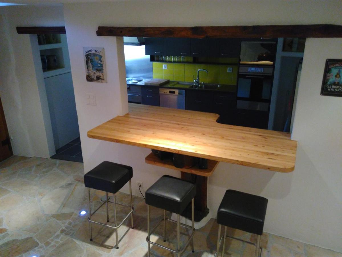 Maisonette-Familienappartement Raron Esterno foto
